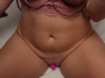 girl
        brandywhite cam image #2556755