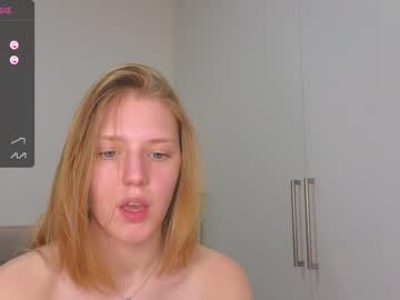 girl
        hichatur cam image #3111828