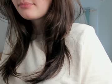 girl
        elvinaalltop cam image #4080992