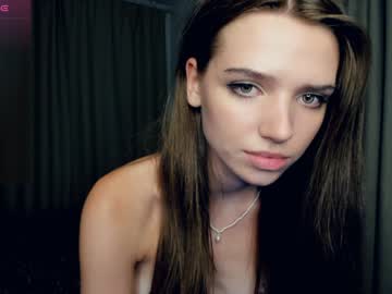 couple
        daisyfoulks cam image #4688391