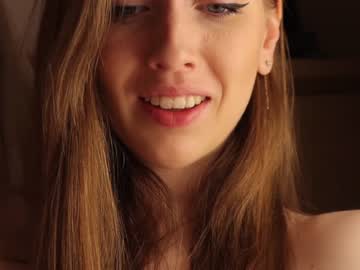 girl
        crazyhotrussian cam image #1098184