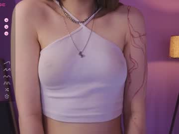 girl
        alisia_spinnet cam image #3103834