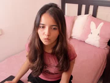 girl
        raychell_black cam image #6281987