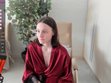 girl
        megancooks cam image #1222701
