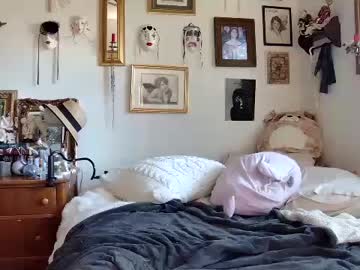 girl
        elslove cam image #4214119