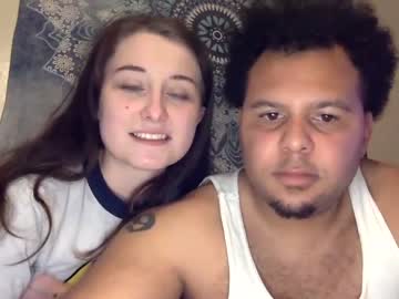 couple
        daddys_princesss cam image #644389