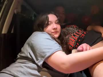 couple
        slutpupz cam image #4869832