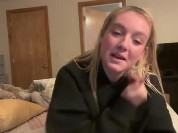 girl
        lexaarose05 cam image #6319814