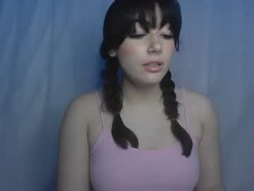 girl
        itsimogen cam image #3618112