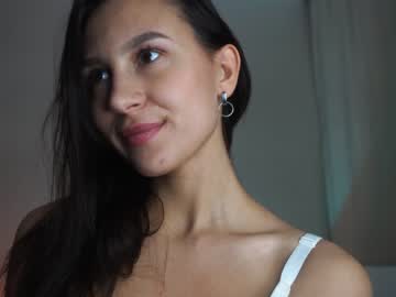girl
        cassandra_diaz cam image #3468958
