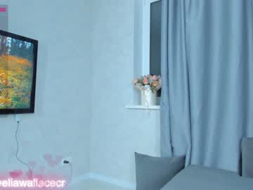 girl
        ameliaviera cam image #225752