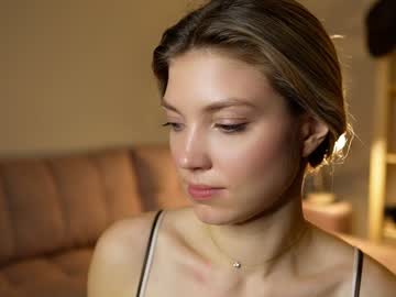 girl
        darlineash cam image #5957077