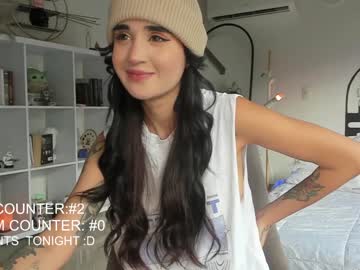 girl
        lonelly_lolly98 cam image #2776629