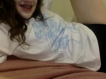 girl
        xprsv cam image #2626054