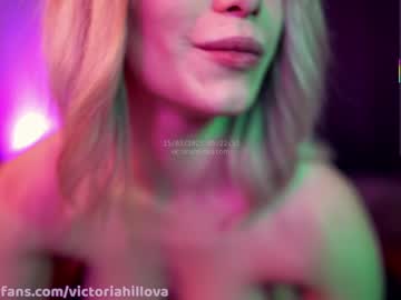 girl
        victoriahillova cam image #6341447