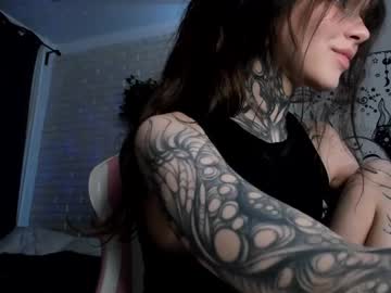 girl
        uwu_eva cam image #6814788