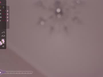 couple
        bzzzme cam image #3260128