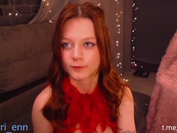 girl
        lorienn cam image #1385626