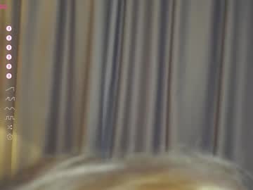 girl
        audreycarvin cam image #3945441