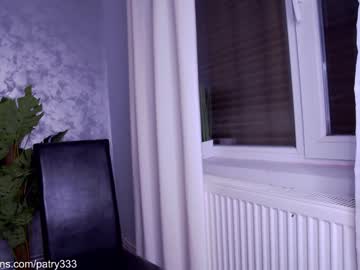 girl
        patry333 cam image #859799