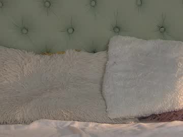 girl
        diamond_joey cam image #6389880