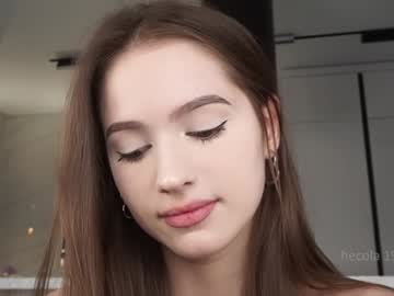 girl
        hecola cam image #5948690