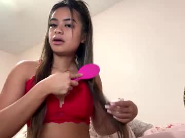 girl
        yasminxox cam image #5358218