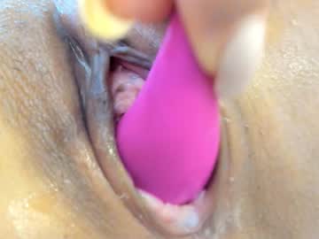 girl
        anko_mi cam image #87076