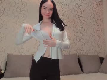 girl
        violetvortex_ cam image #5993198