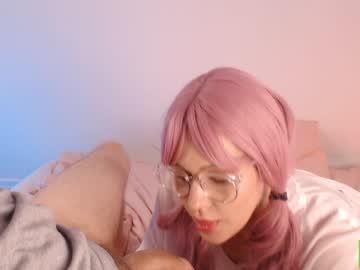 girl
        amycream cam image #687216