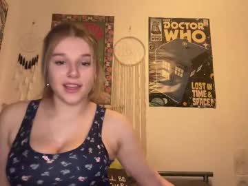 girl
        jessicapearsons cam image #5921771