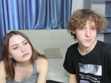 couple
        bjliki cam image #481664
