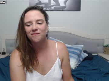 girl
        bluexstacey cam image #770408