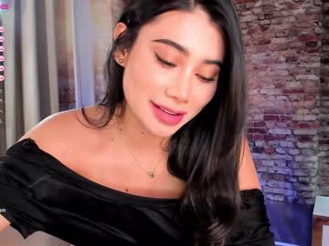 girl
        abie_owen cam image #1930516