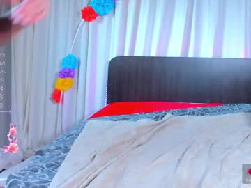 girl
        jesikalooove cam image #6481233