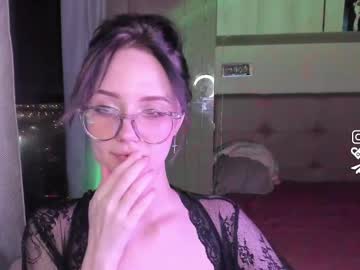 girl
        elizabethbritanny cam image #6298153