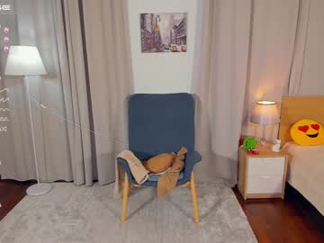 girl
        edahetherington cam image #3911804