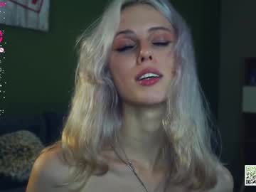girl
        audreycarvin cam image #4746500