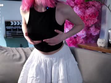 girl
        taitehambelton cam image #6549490