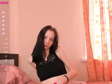 girl
        mariaguzmane cam image #1229862