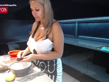 girl
        wildtequilla cam image #1419726