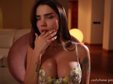 girl
        therealbonnieclydex cam image #4299184