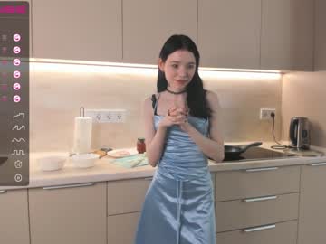 girl
        oki_dokie cam image #1747556