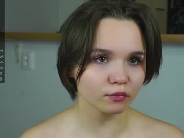 girl
        primrosecolemanf cam image #5561709