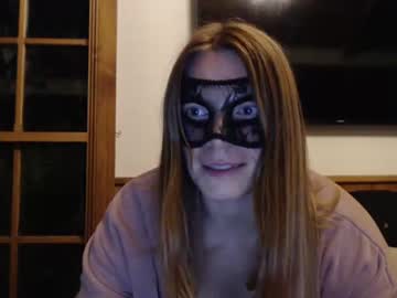girl
        mrsjennyholmes cam image #2759840