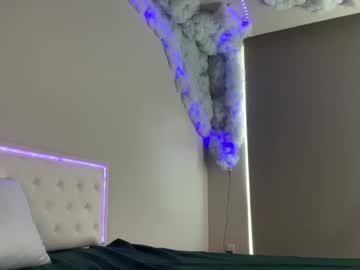 girl
        therealscarlitscandal cam image #4765823