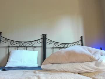 girl
        okssanna cam image #1875047