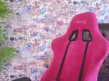 girl
        angelina_new cam image #3604821