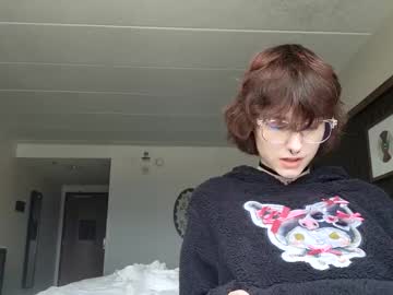girl
        my_melody02 cam image #6985498