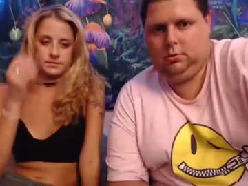 couple
        prestonhealy cam image #2018437